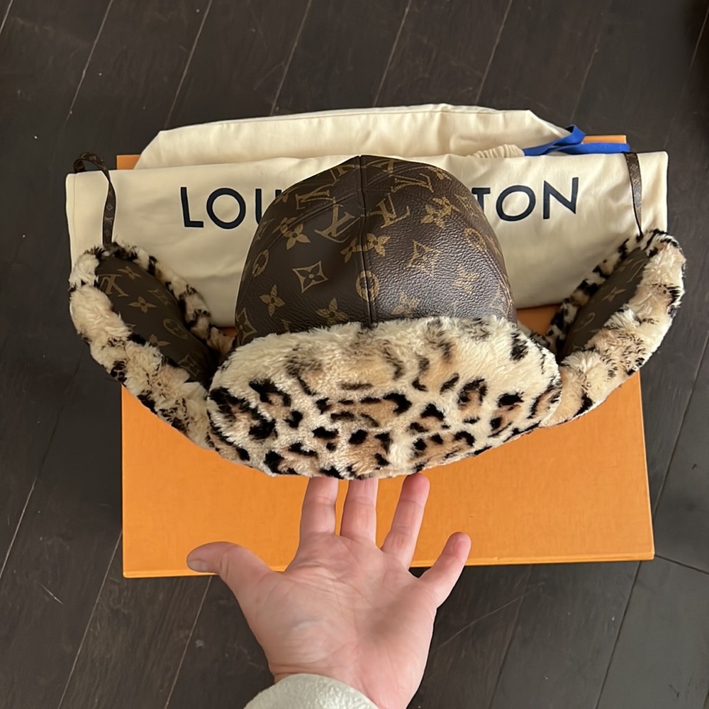 Louis Vuitton Chapka Leopard Hat - Picture 2 of 11